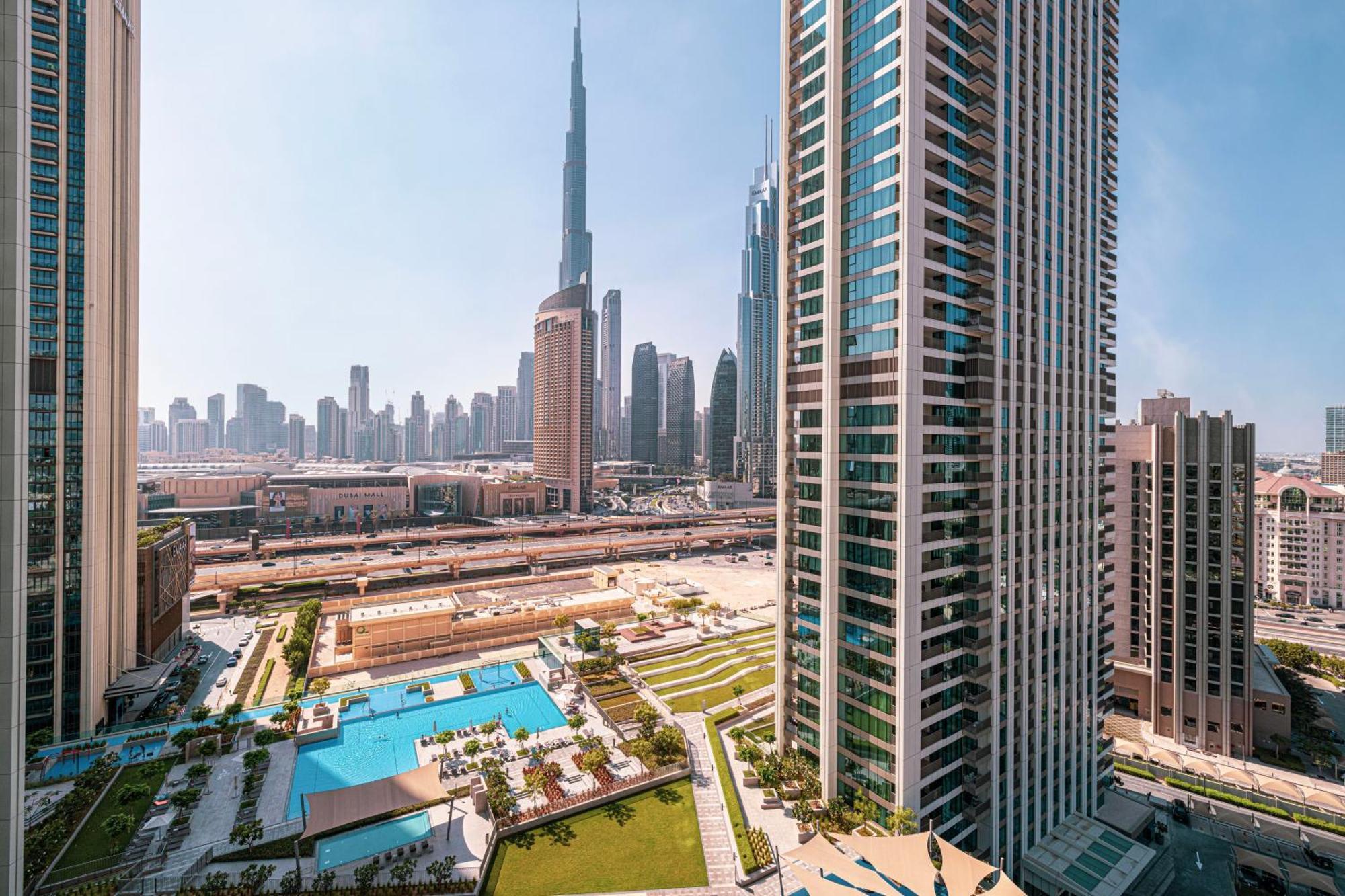 Downtown Dreams Burj Khalifa View Apartment