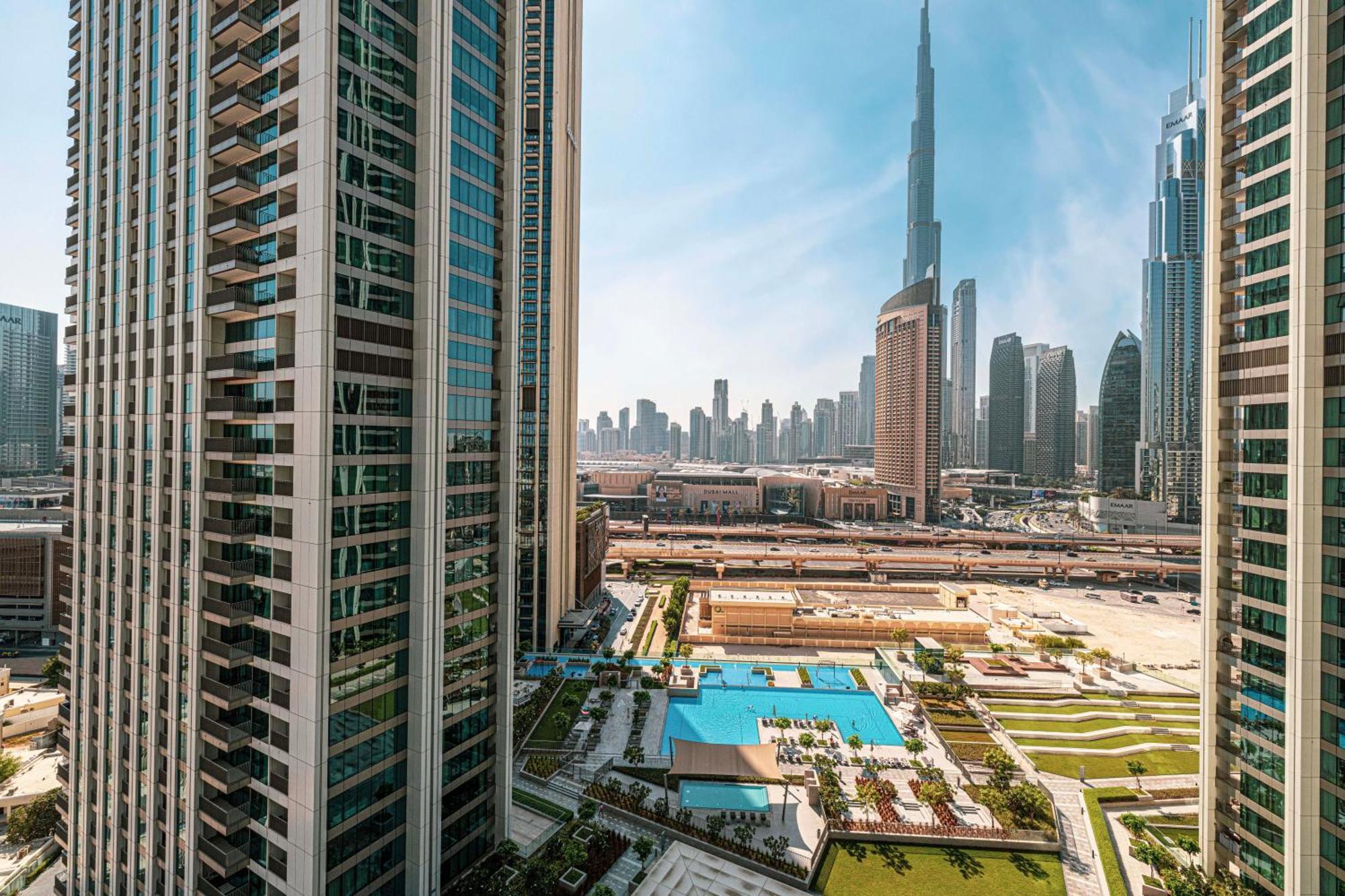 Downtown Dreams Burj Khalifa View * Dubai